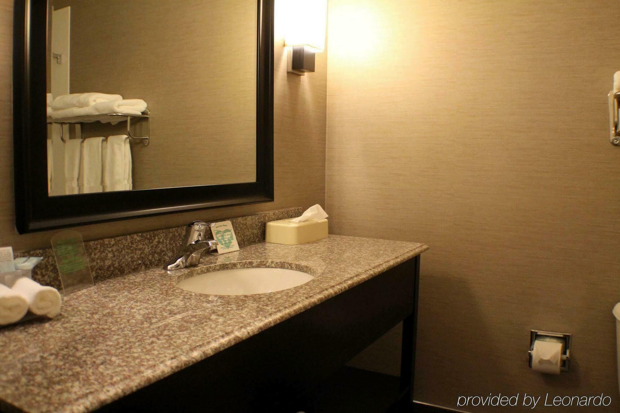 Holiday Inn Express And Suites - Bradford By Ihg Cameră foto